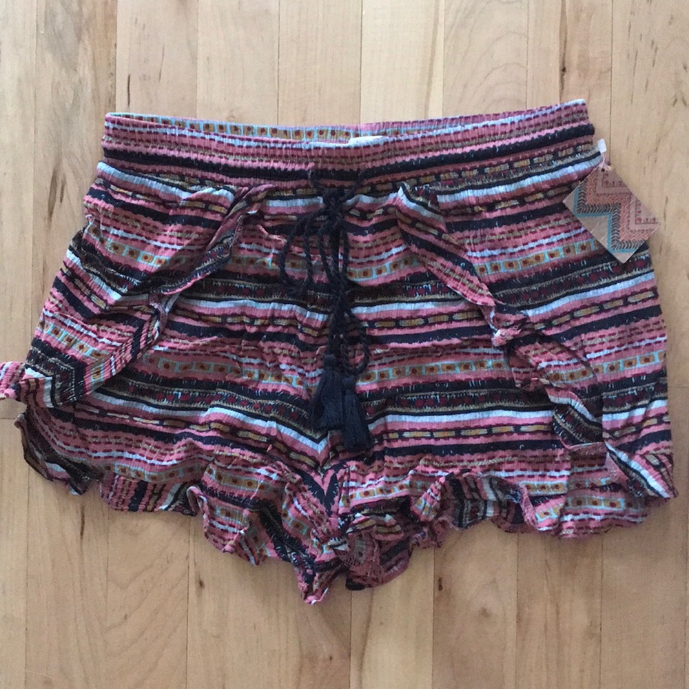 Xhilaration Nomadic Soul Shorts, Size S
